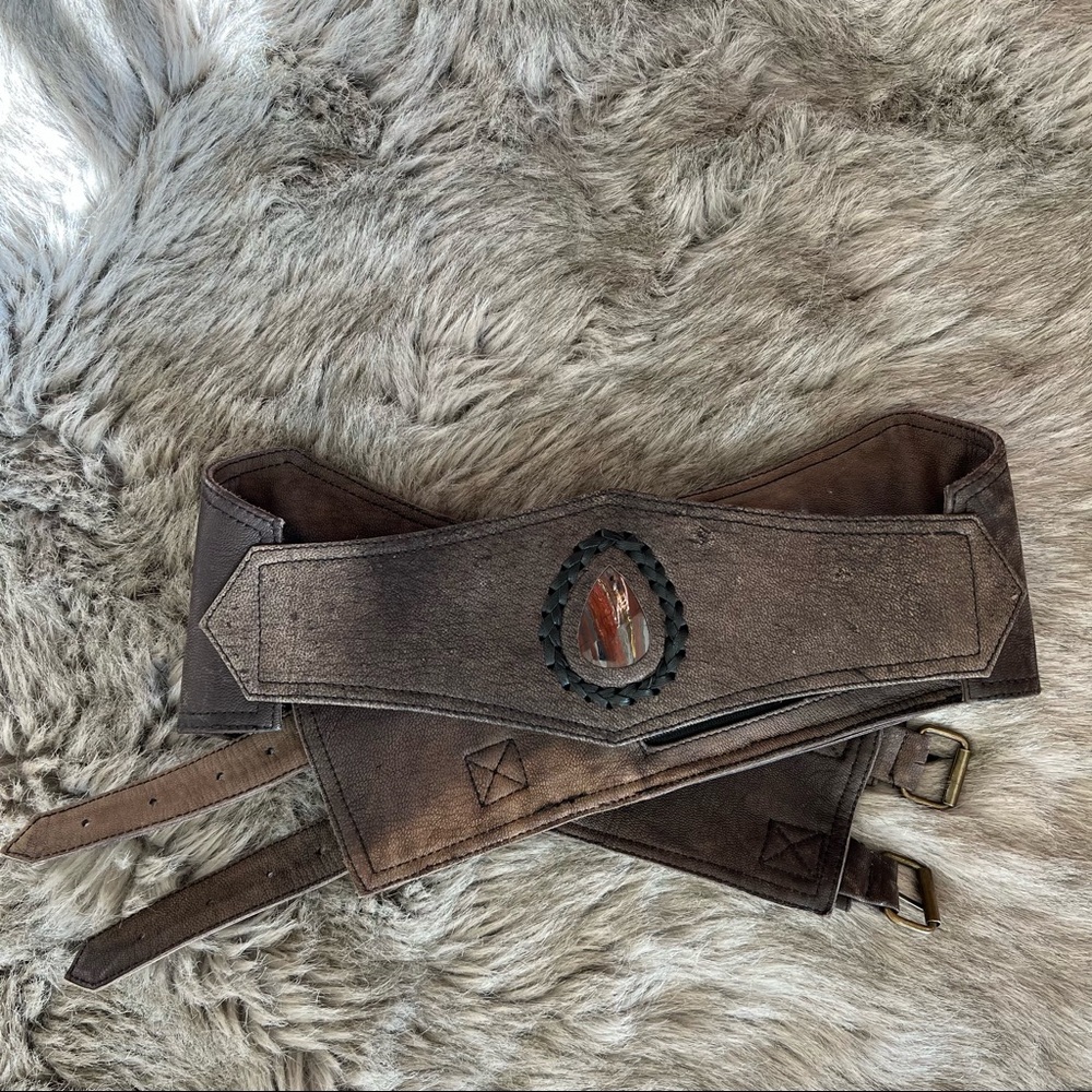 Leather utility belt